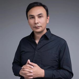 老阿姨露沟色图
