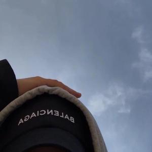 老阿姨露沟色图
