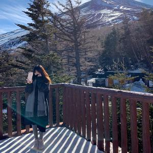 老阿姨露沟色图
