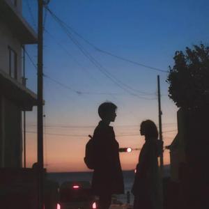 老阿姨露沟色图
